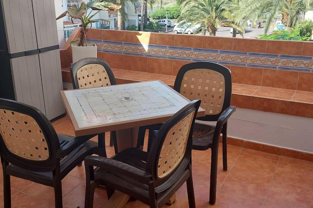 Lovely Apartment With Pool Costa Del Silencio Exteriör bild